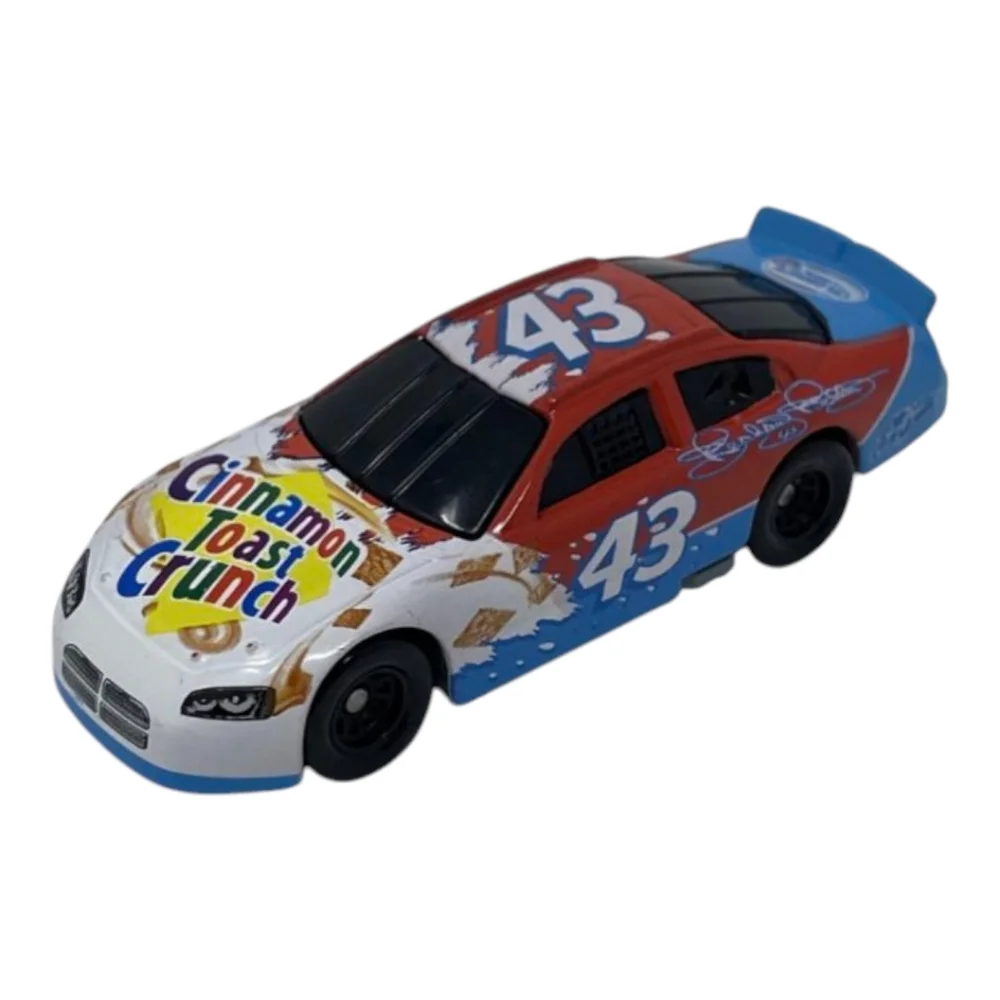 08 GM Cinnamon Toast Crunch NASCAR 43 Richard Petty Diecast Racing Car 3